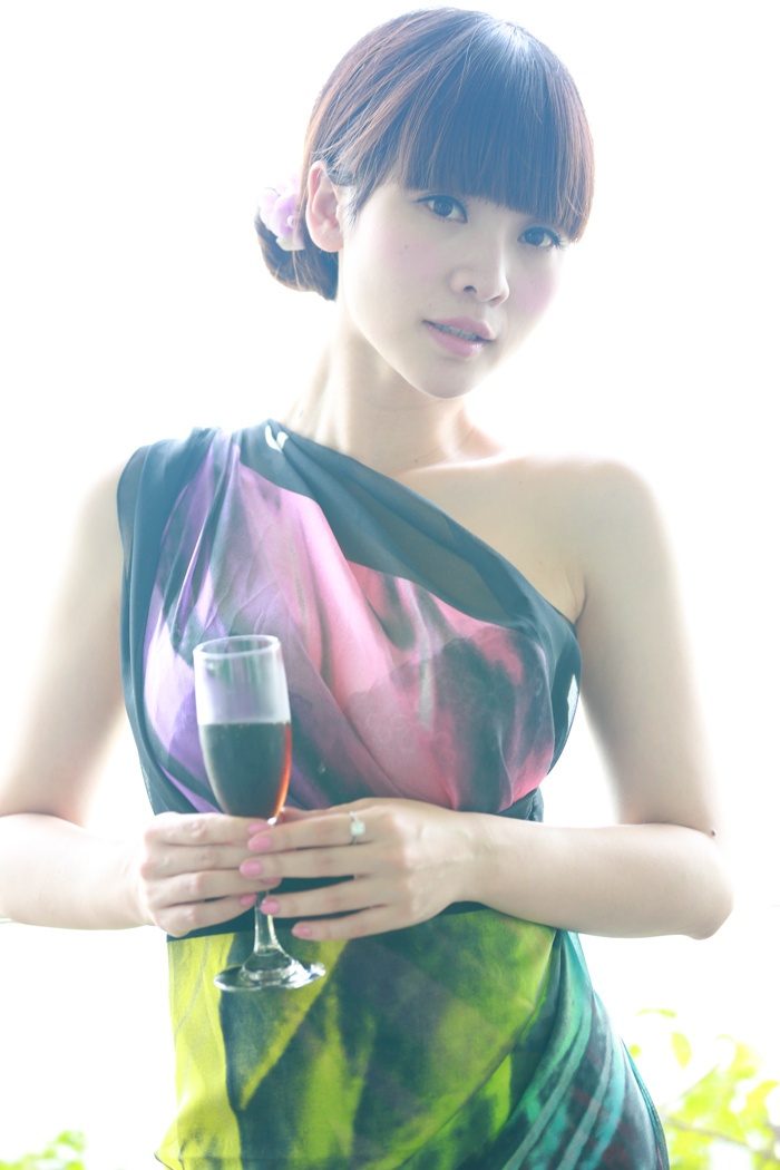 Yan Liu HD Images/Photo Gallery Download #1977255