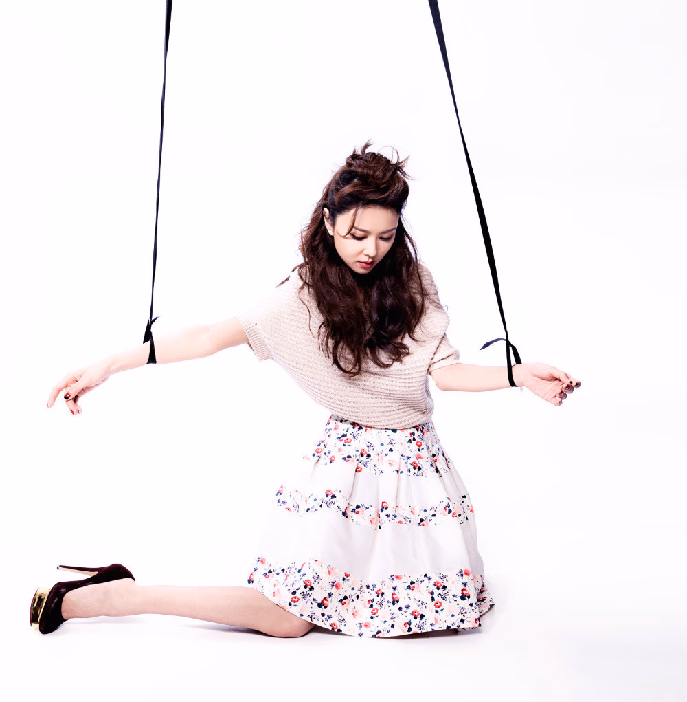 Fiona Sit HD Images/Photo Gallery Download #3397856