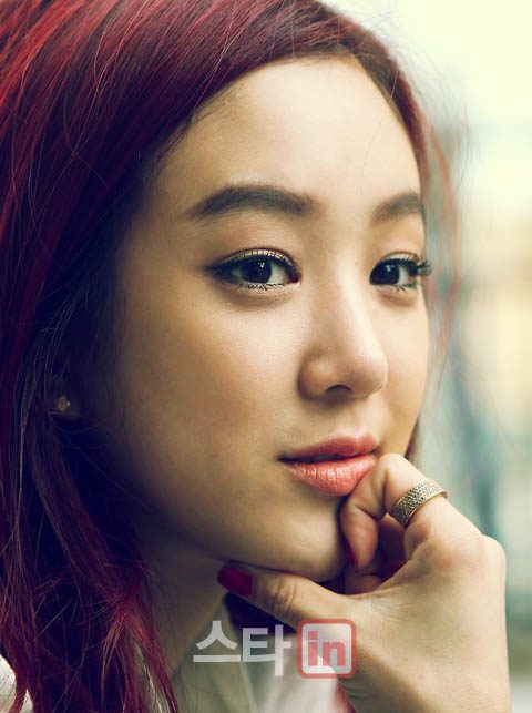 Ryeo-won Jeong HD Images/Photo Gallery Download #1553660