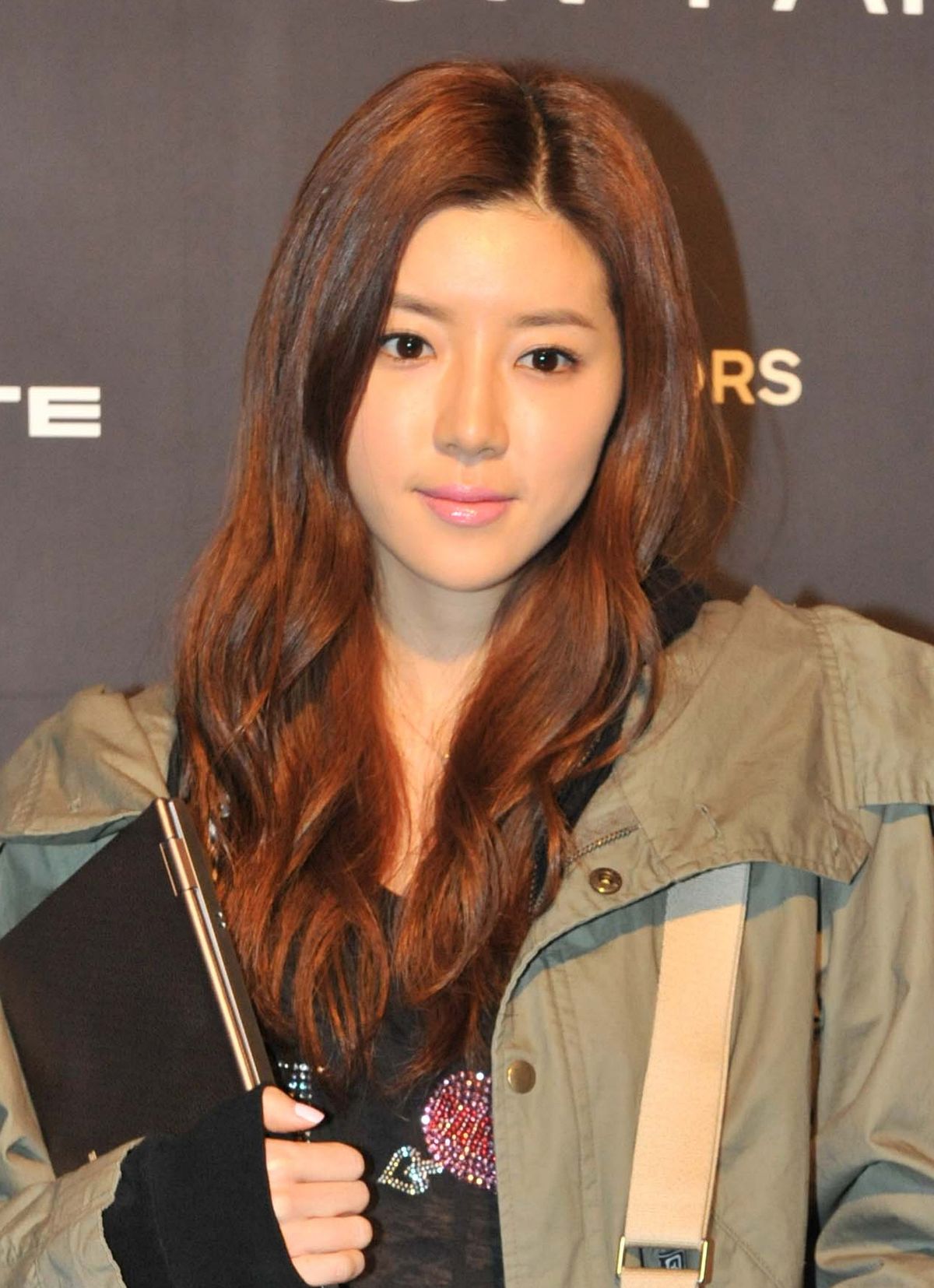 Han-byeol Park HD Images/Photo Gallery Download #1398911