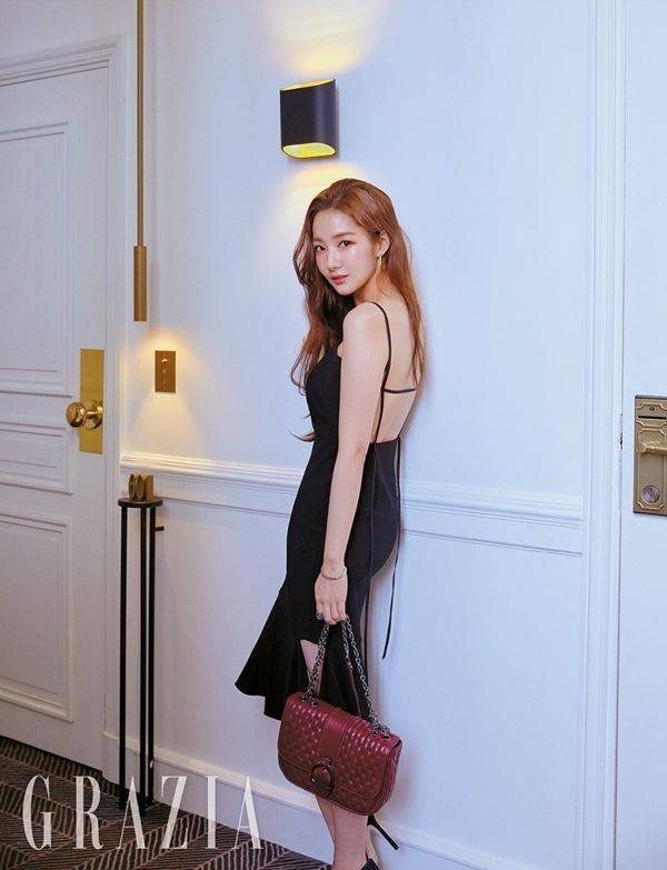 Park Min-Young HD Images/Photo Gallery Download #7020467