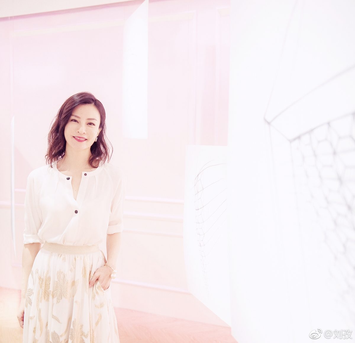 Zi Liu HD Images/Photo Gallery Download #1095348