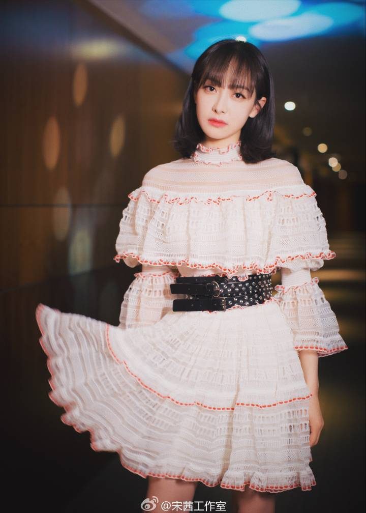 Victoria Song HD Images/Photo Gallery Download #2049705