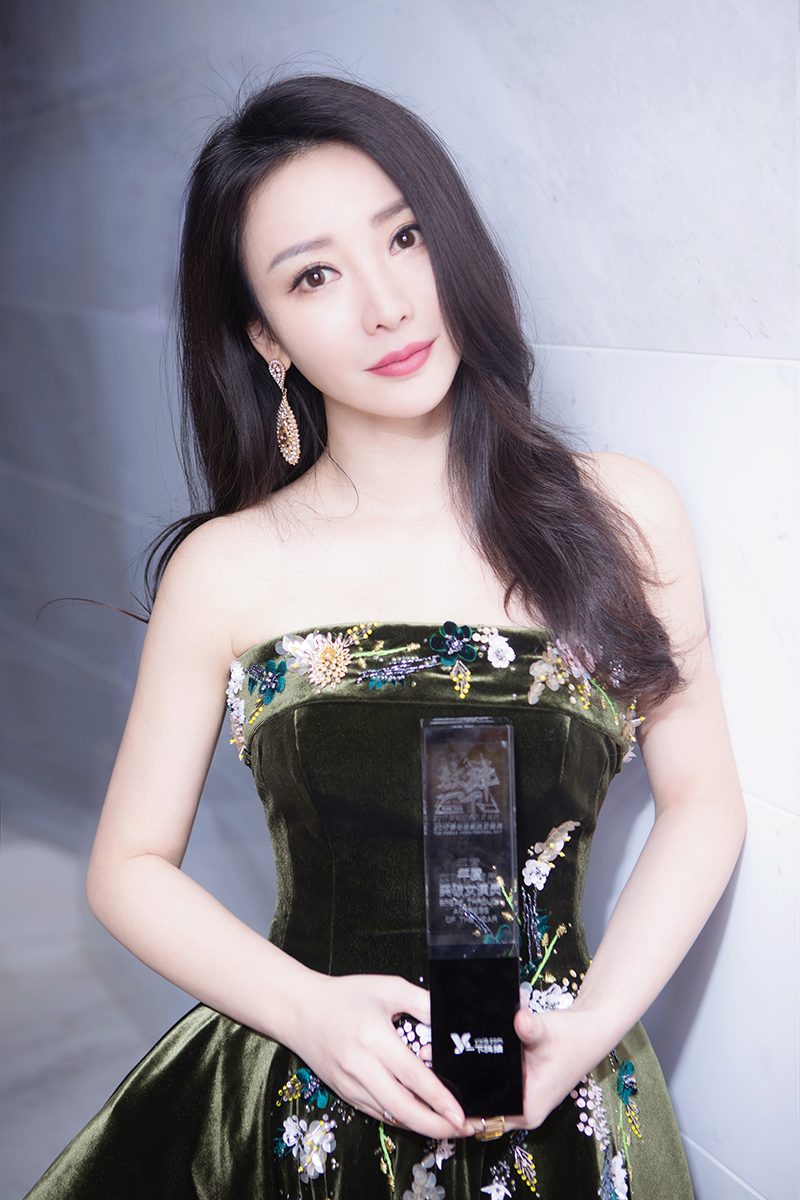 Yan Liu HD Images/Photo Gallery Download #1975006
