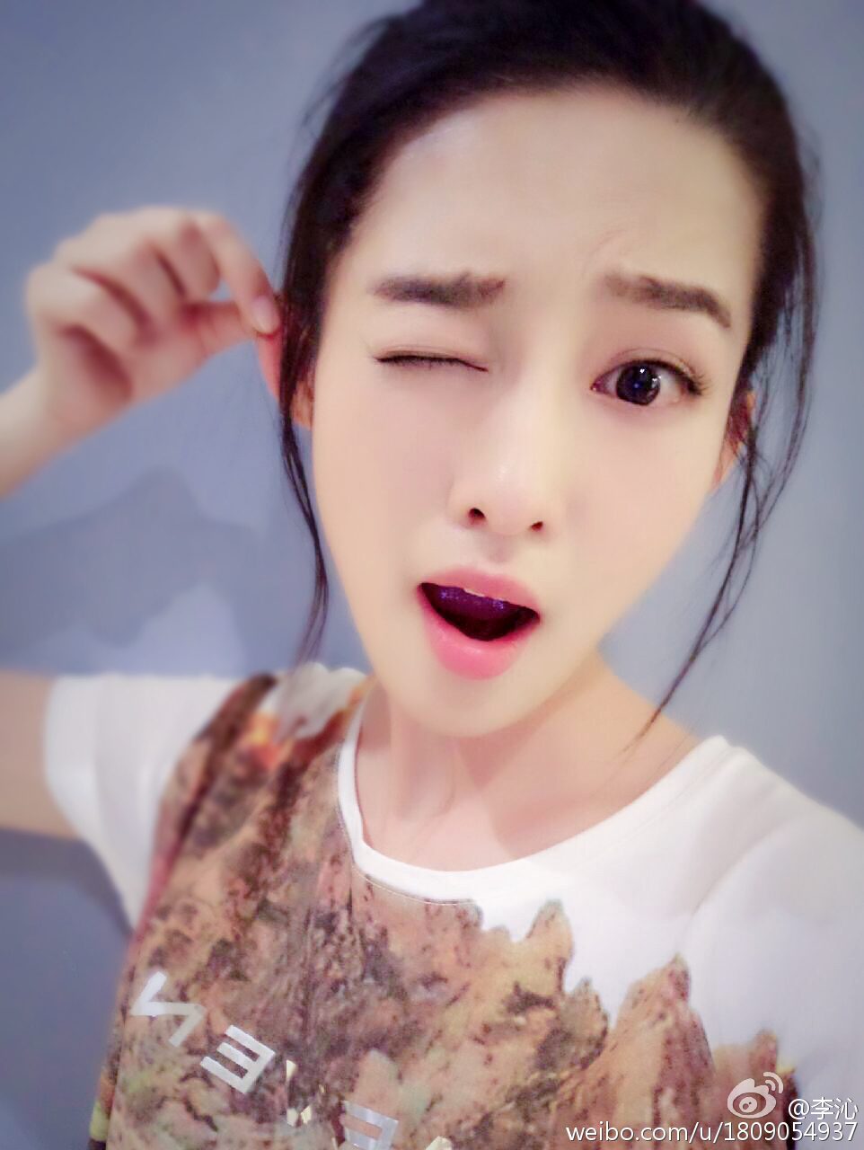 李沁 高清写真/照片下载 #1733830