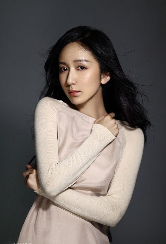 Yixiao Lou HD Images/Photo Gallery Download #1991240