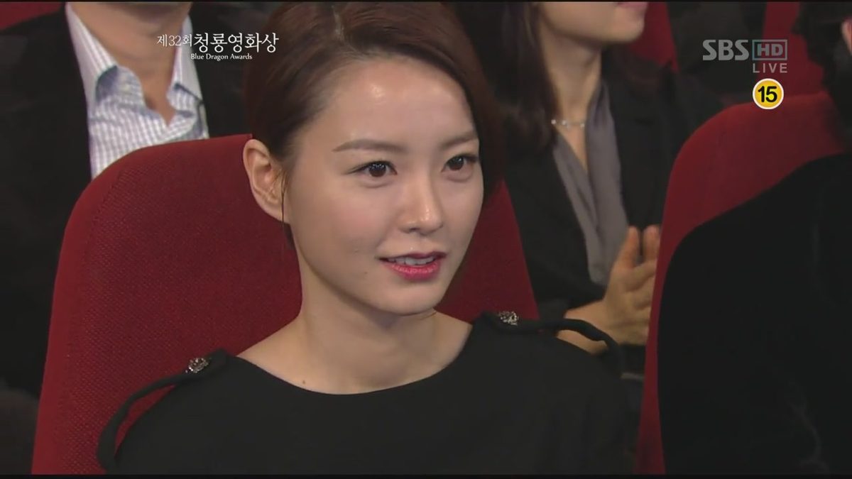정유미 HD 이미지/사진 갤러리 다운로드 #7104787