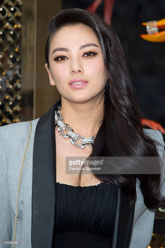 Yuqi Zhang HD Images/Photo Gallery Download #6709359