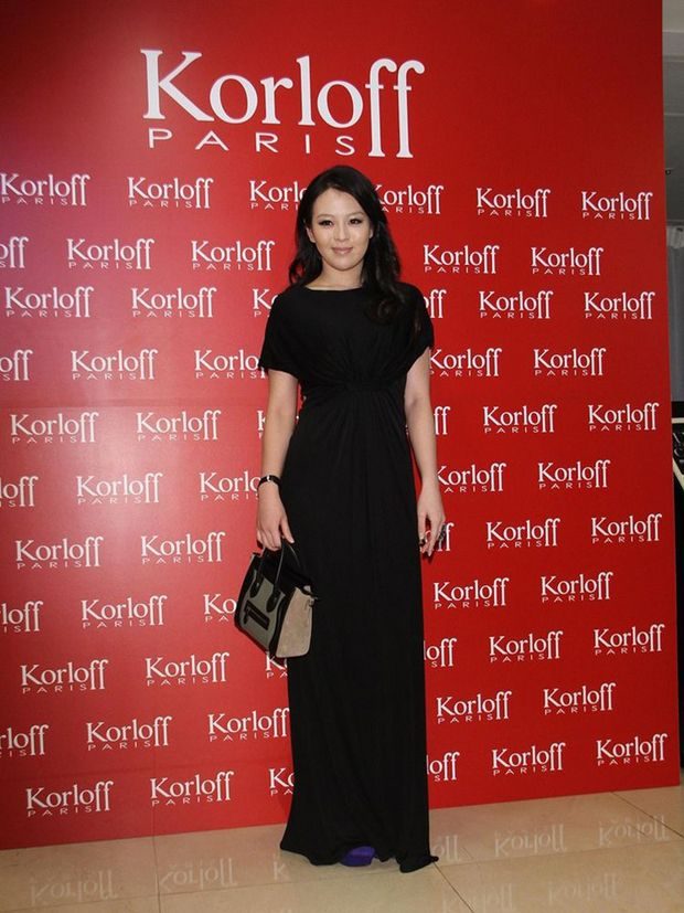 Esther Liu HD Images/Photo Gallery Download #6991803