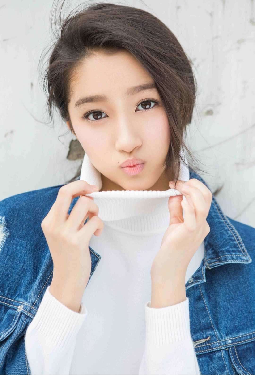 Xiaotong Guan HD Images/Photo Gallery Download #7097242