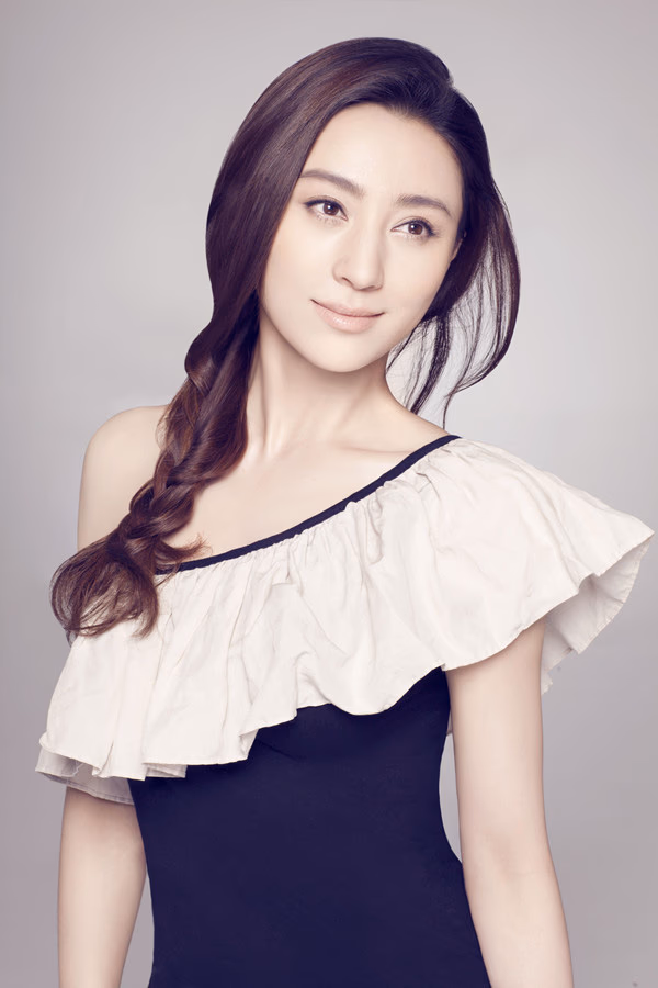 周庭伊 高清写真/照片下载 #3432724