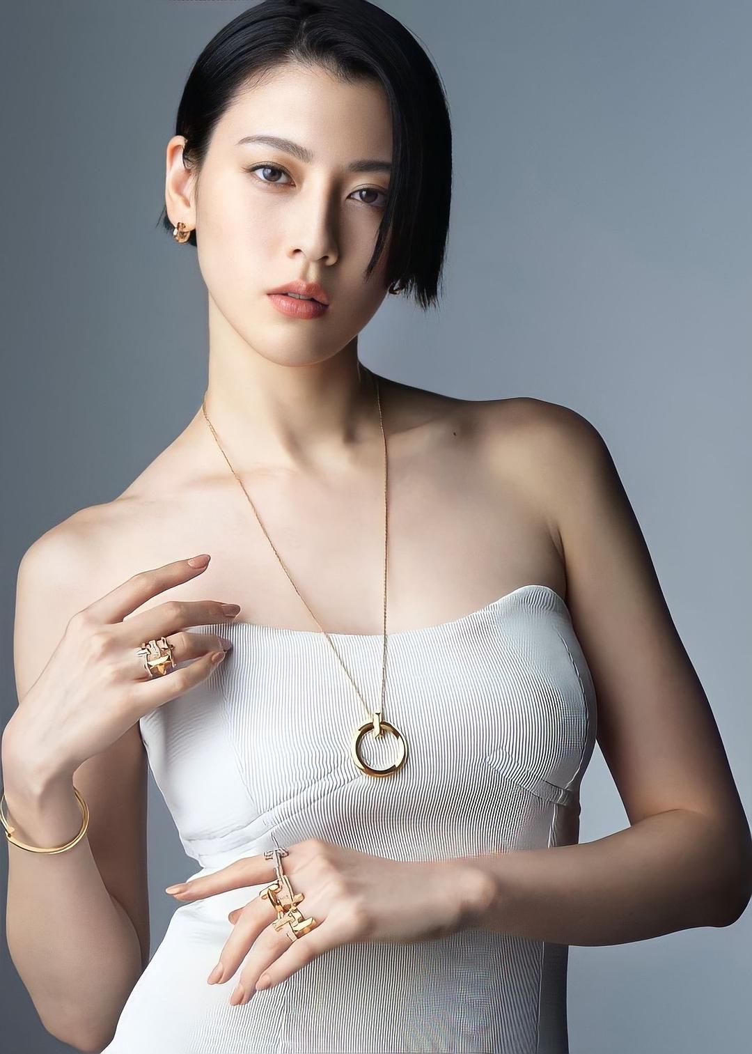 Ayaka Miyoshi HD Images/Photo Gallery Download #9566259