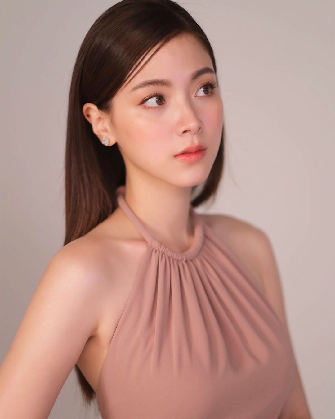 Pimchanok Leuwisetpaibul HD Images/Photo Gallery Download #9198351