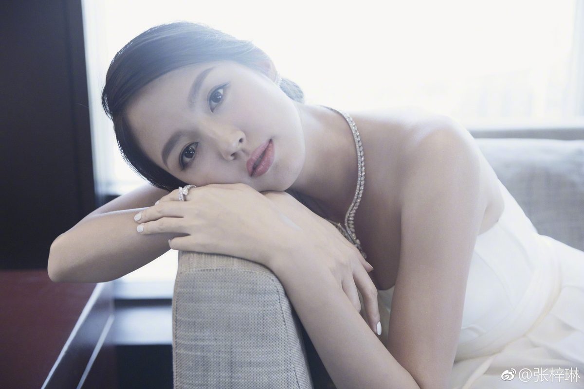 Zilin Zhang HD Images/Photo Gallery Download #2003410