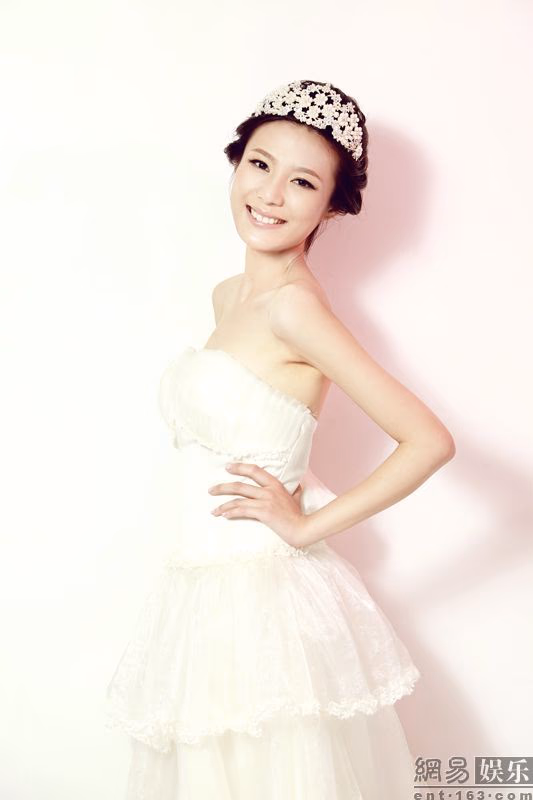 邬靖靖 高清写真/照片下载 #3404407