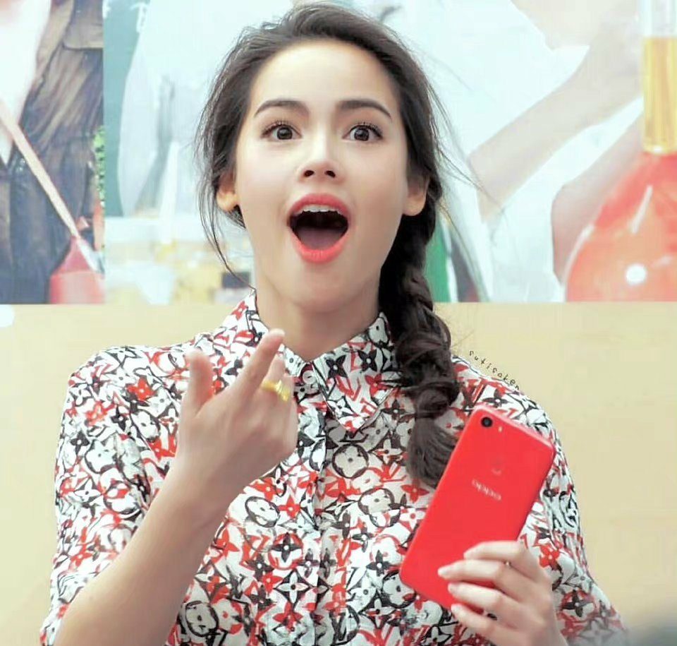 Urassaya Sperbund HD Images/Photo Gallery Download #6499594