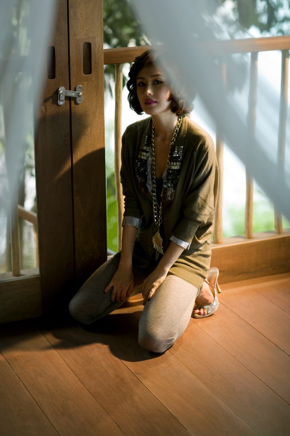 Kim Ji-Soo HD Images/Photo Gallery Download #1384082