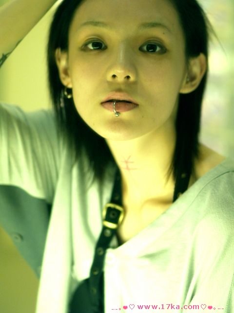 Gin Oy HD画像/フォトギャラリーダウンロード #1704874