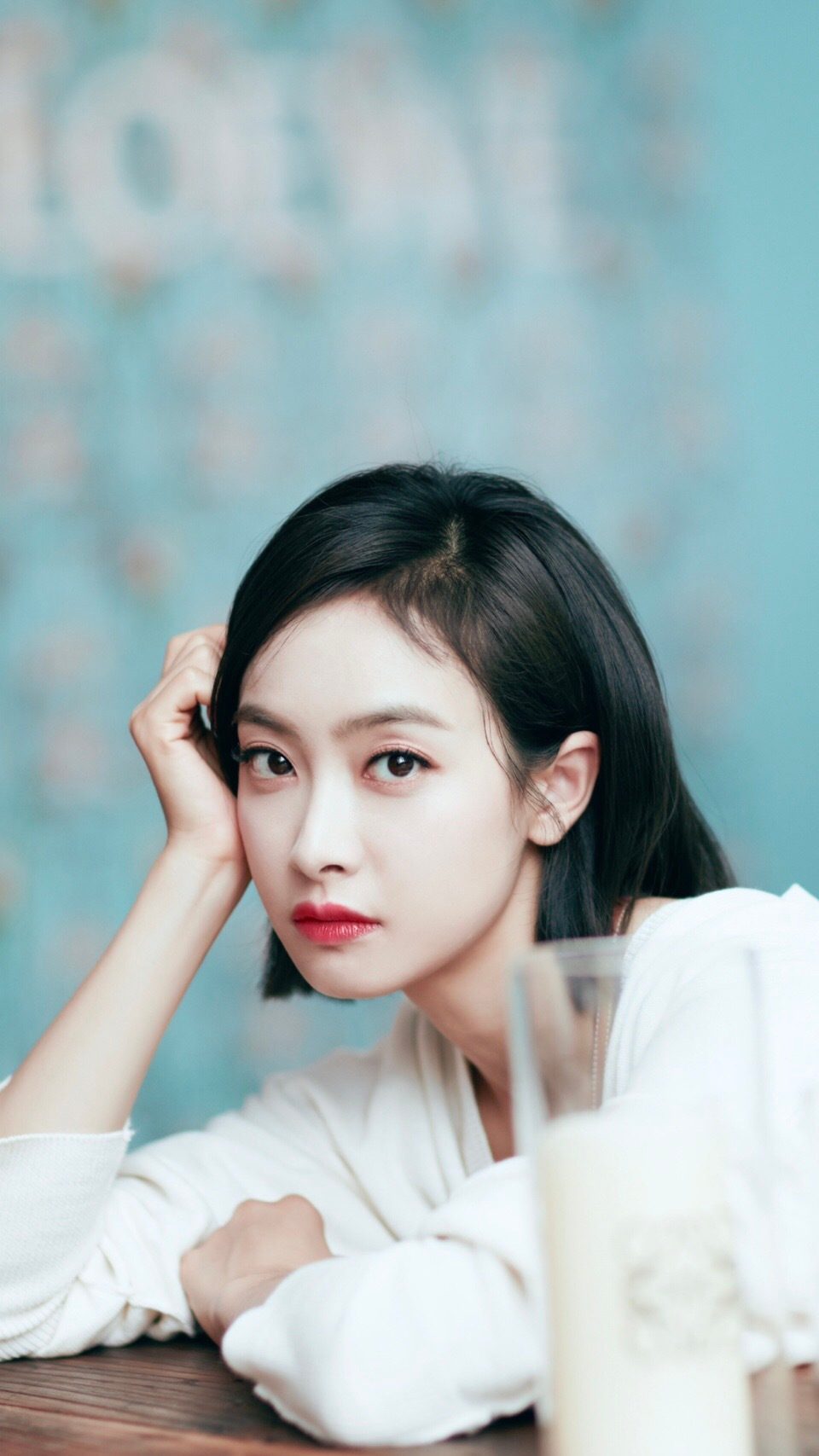 Victoria Song HD Images/Photo Gallery Download #2049792