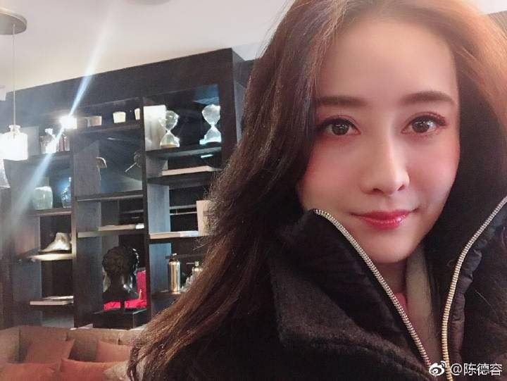 Vivian Chen HD Images/Photo Gallery Download #701412