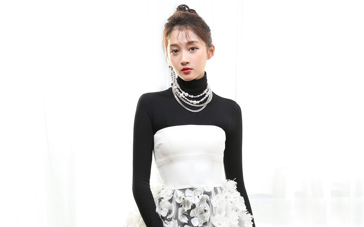 Xiaotong Guan HD Images/Photo Gallery Download #7041500