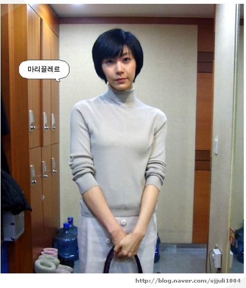 Hyeon-a Seong HD Images/Photo Gallery Download #790088