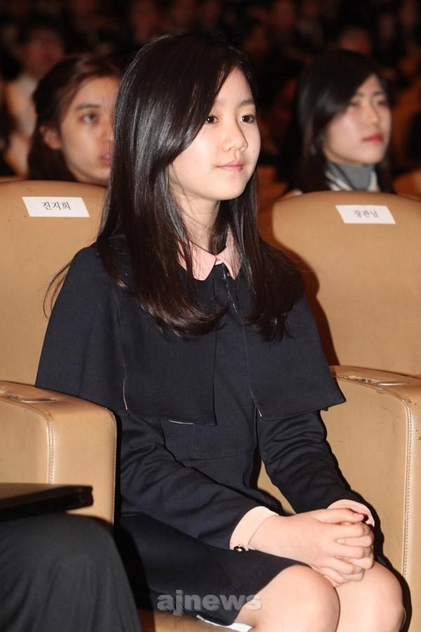 Ji-hee Jin HD Images/Photo Gallery Download #6993792