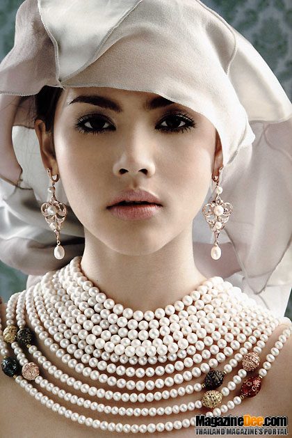 Urassaya Sperbund HD Images/Photo Gallery Download #6202526
