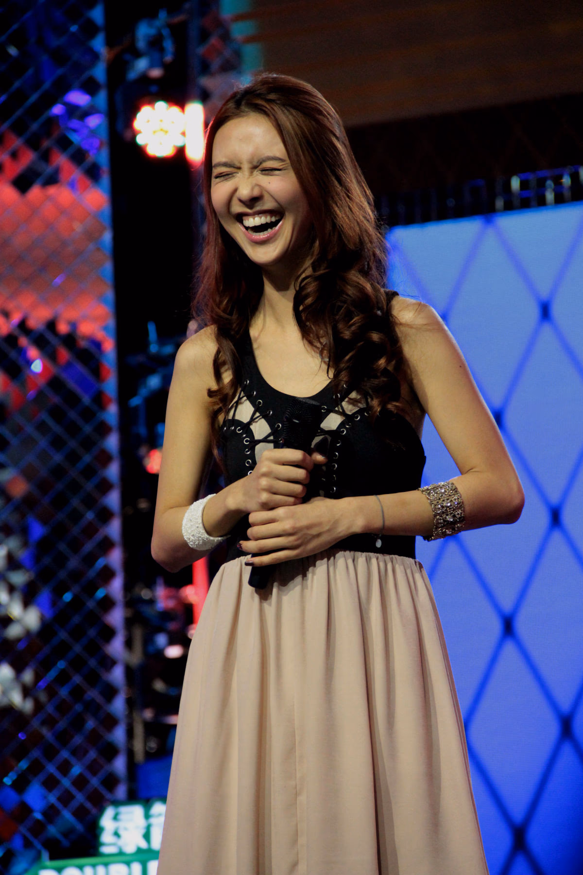 Fiona Sit HD Images/Photo Gallery Download #3398062