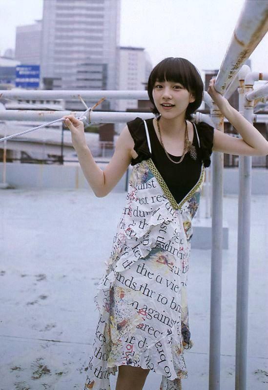 노넨 레나 HD 이미지/사진 갤러리 다운로드 #3336440