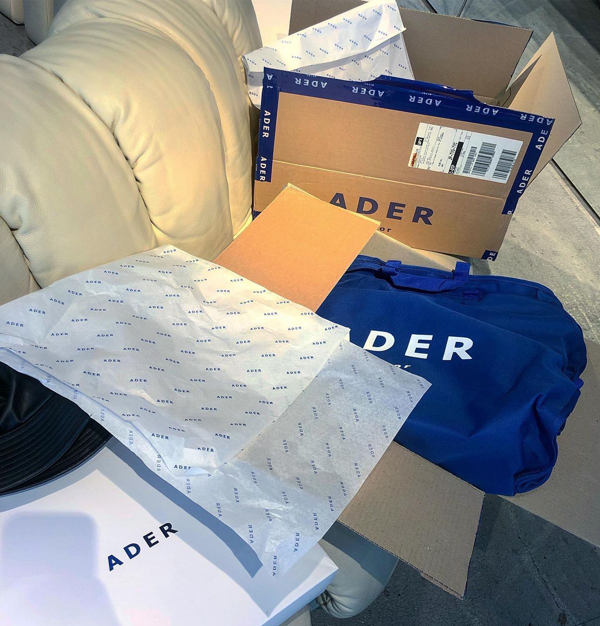 미요시 아야카 HD 이미지/사진 갤러리 다운로드 #7489111