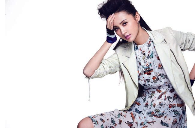 Xinyi Zhang HD Images/Photo Gallery Download #7023451