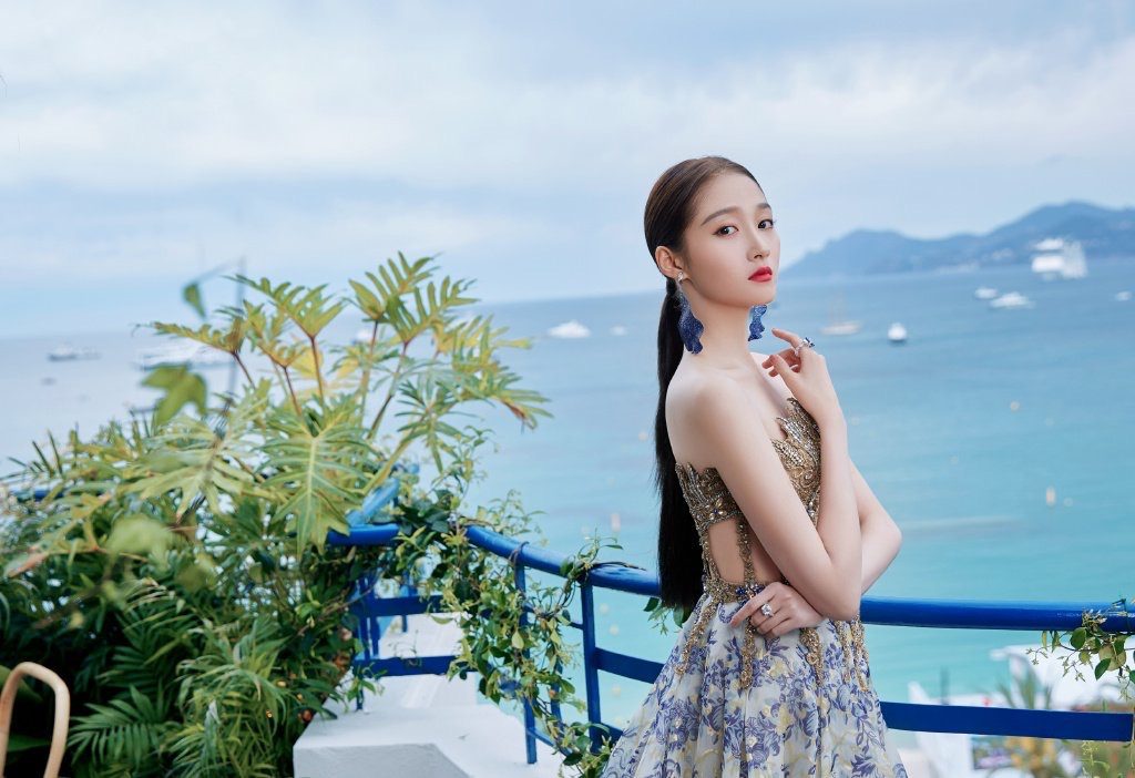관효동 HD 이미지/사진 갤러리 다운로드 #7041674
