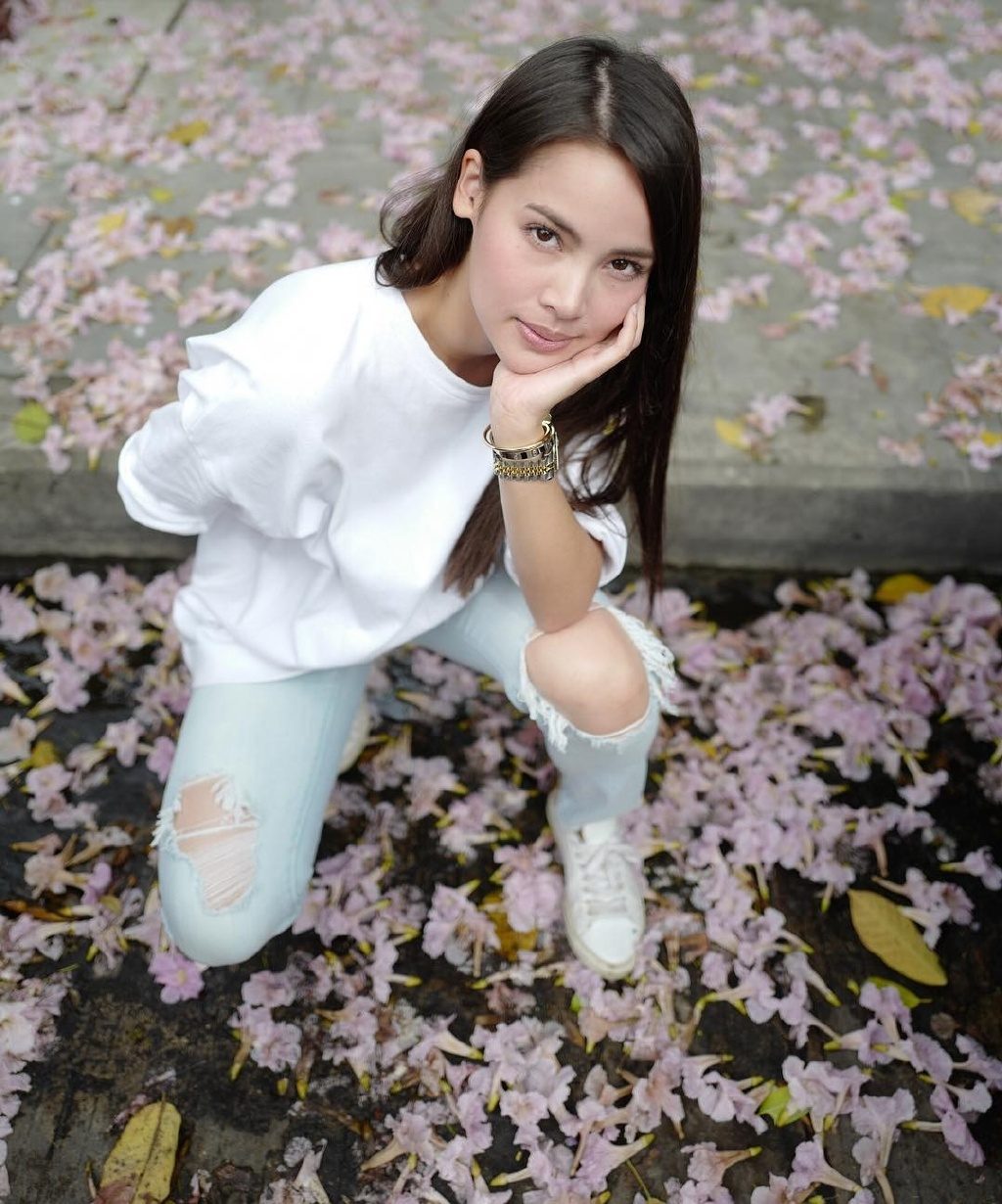 Urassaya Sperbund HD Images/Photo Gallery Download #6200419