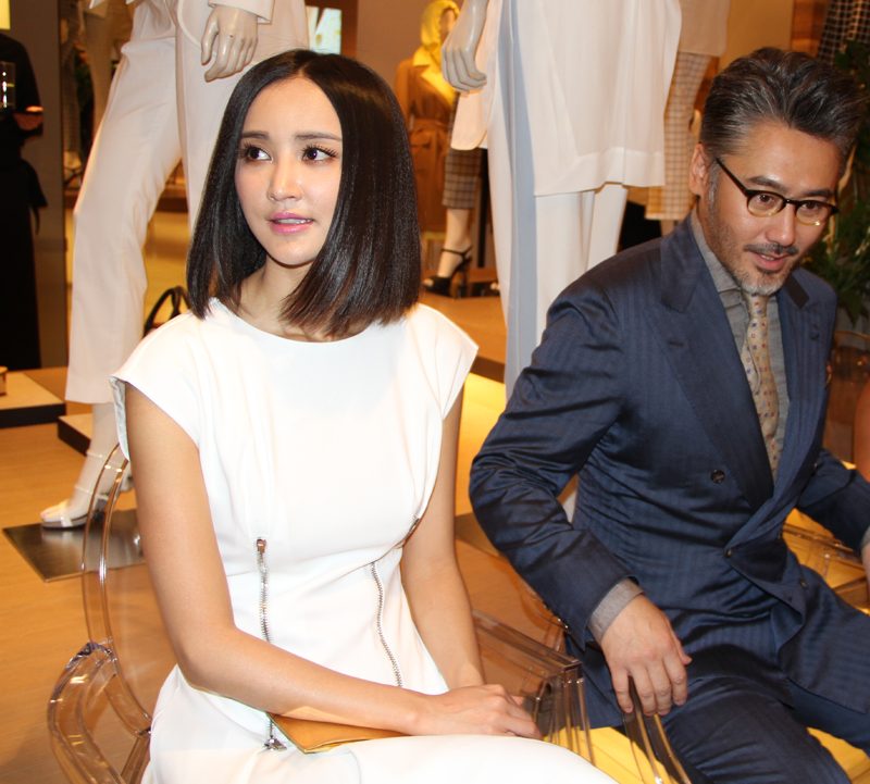 Xinyi Zhang HD Images/Photo Gallery Download #7023806