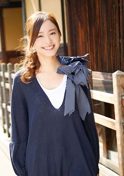 新垣结衣 高清写真/照片下载 #1789841