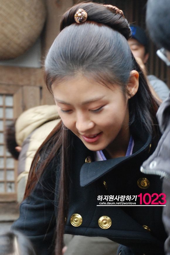 Ha Ji-Won HD Images/Photo Gallery Download #1536148