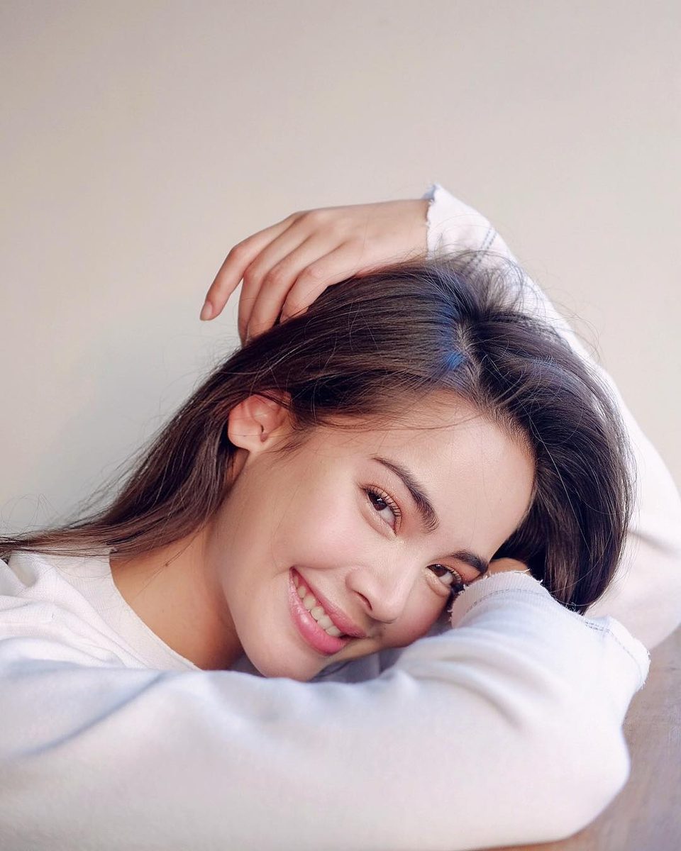 Urassaya Sperbund HD Images/Photo Gallery Download #6199977