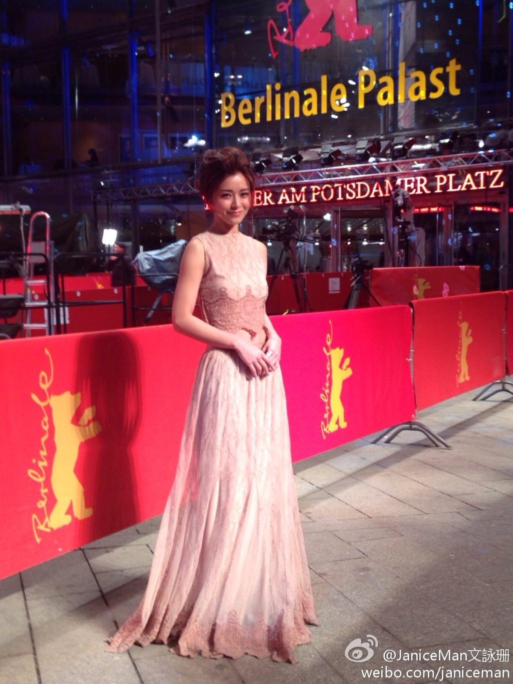 Janice Man HD Images/Photo Gallery Download #6989878