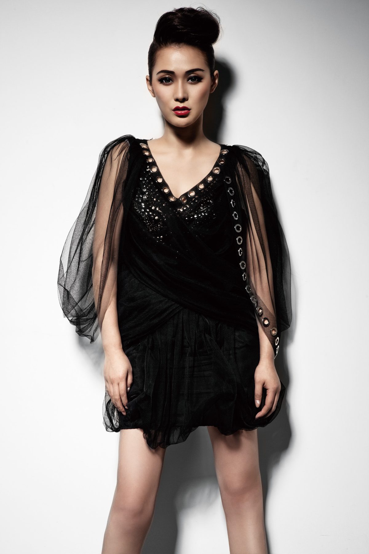 Ziyi Deng HD Images/Photo Gallery Download #1983467