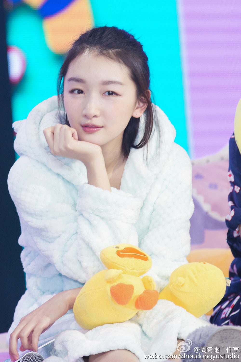 周冬雨 高清写真/照片下载 #1911309