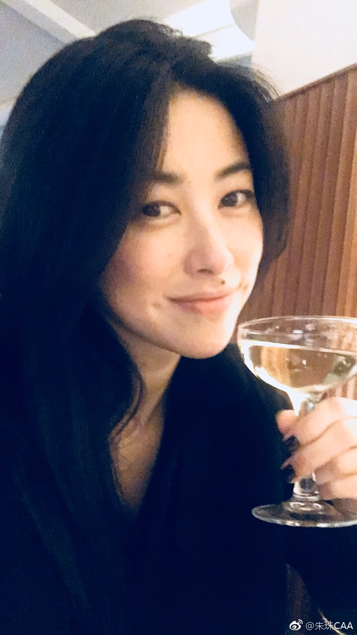 朱珠 高清写真/照片下载 #3328485