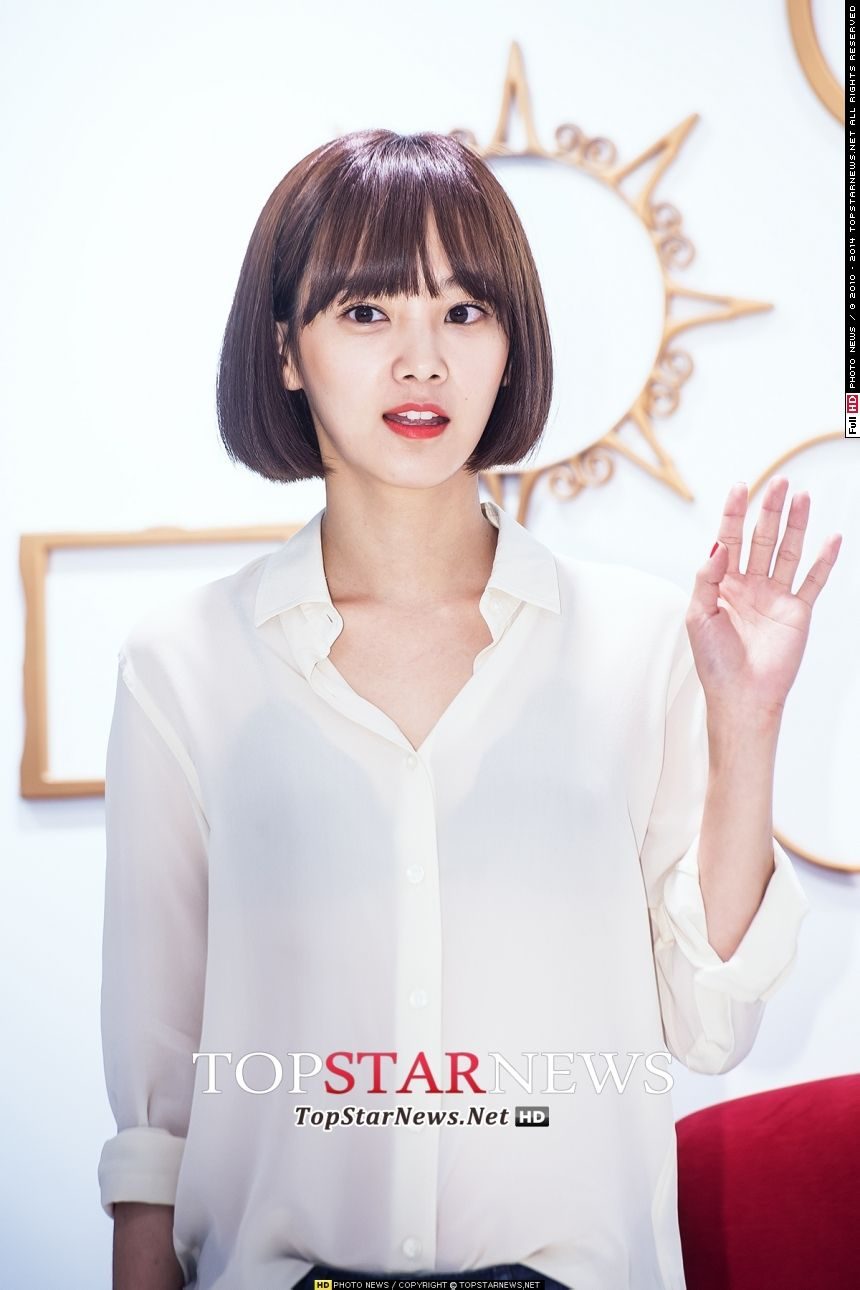 Seung-ah Yun HD Images/Photo Gallery Download #7026908