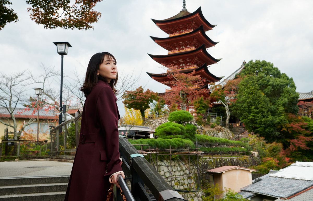 아라가키 유이 HD 이미지/사진 갤러리 다운로드 #5973457