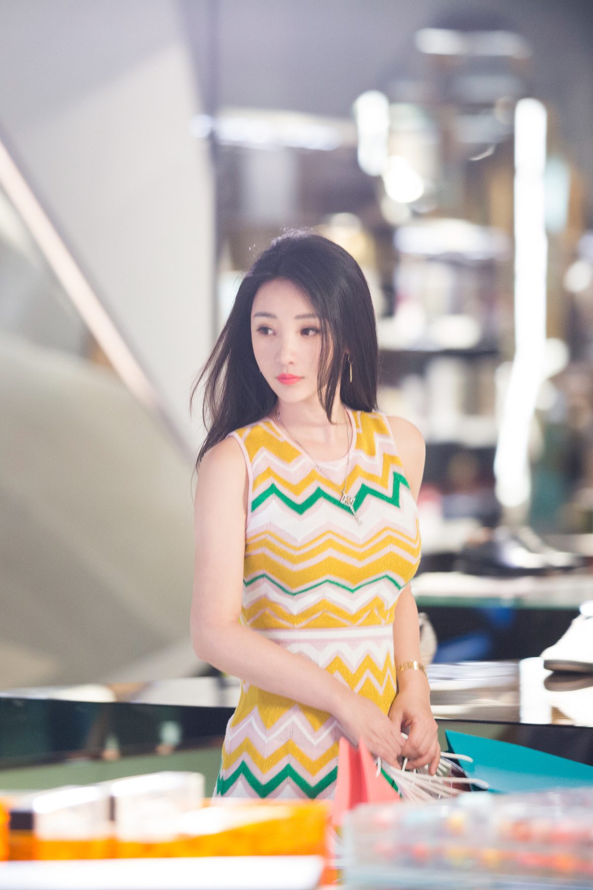 Yan Liu HD Images/Photo Gallery Download #1973665
