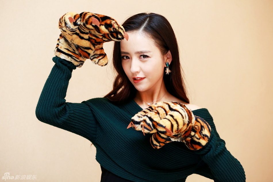 Liya Tong HD Images/Photo Gallery Download #1693265