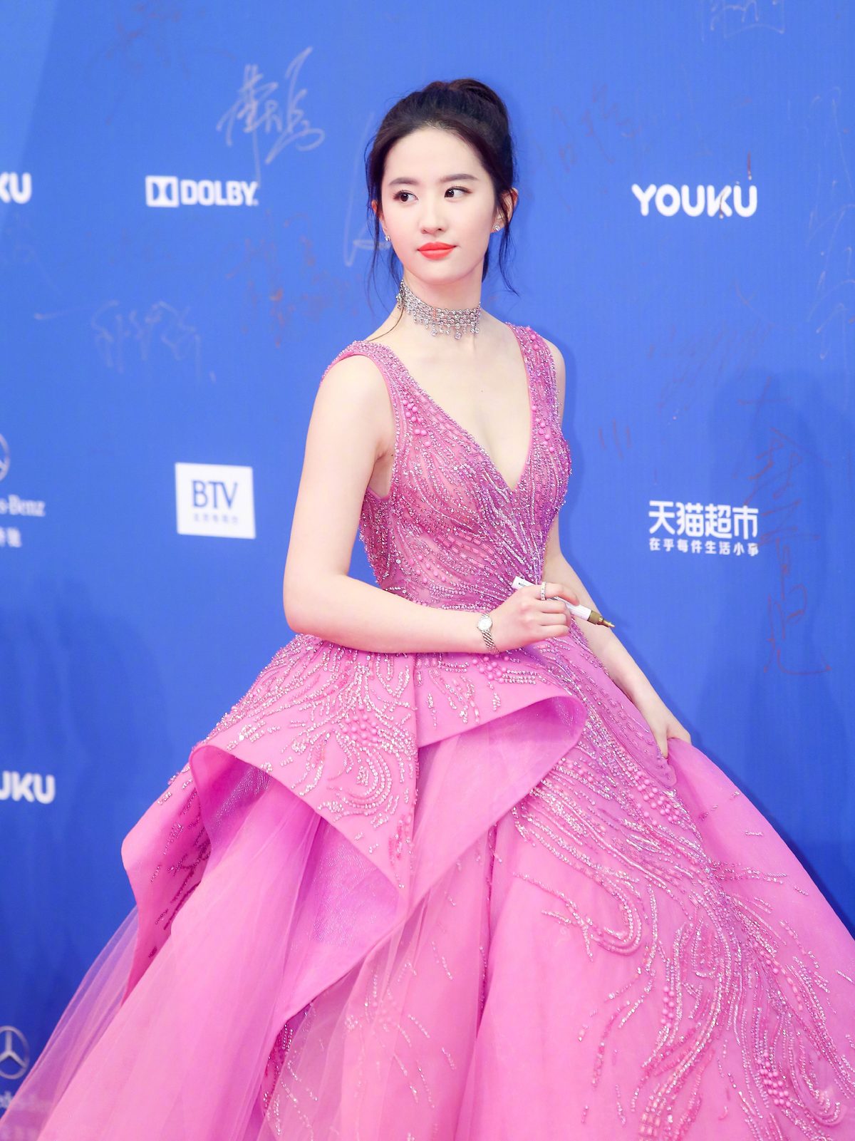 Liu Yifei HD Images/Photo Gallery Download #6670199