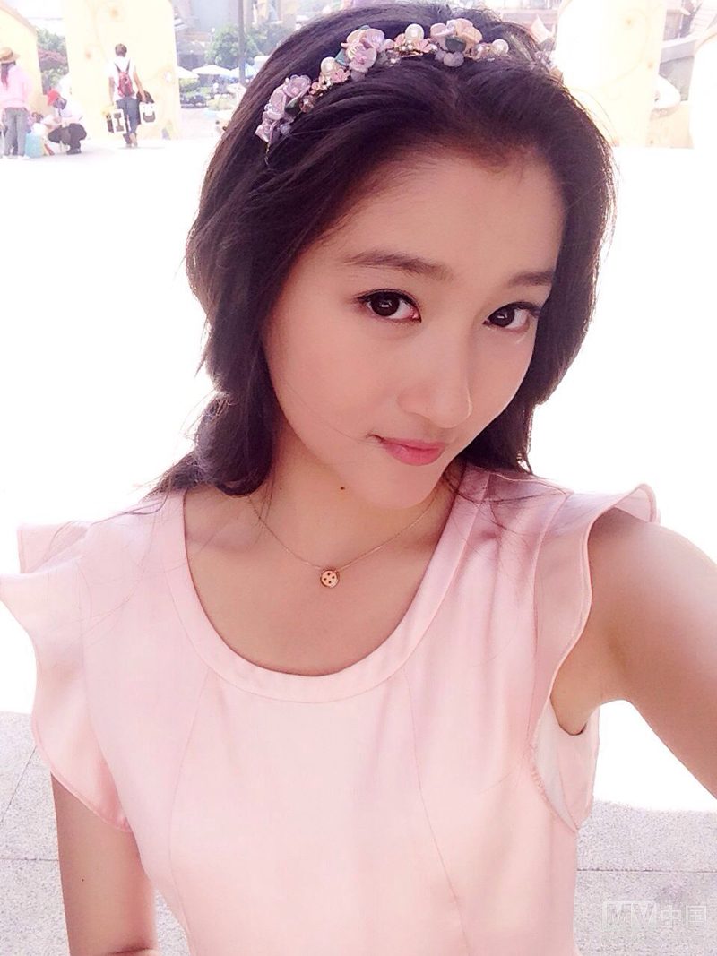 Xiaotong Guan HD Images/Photo Gallery Download #7097306