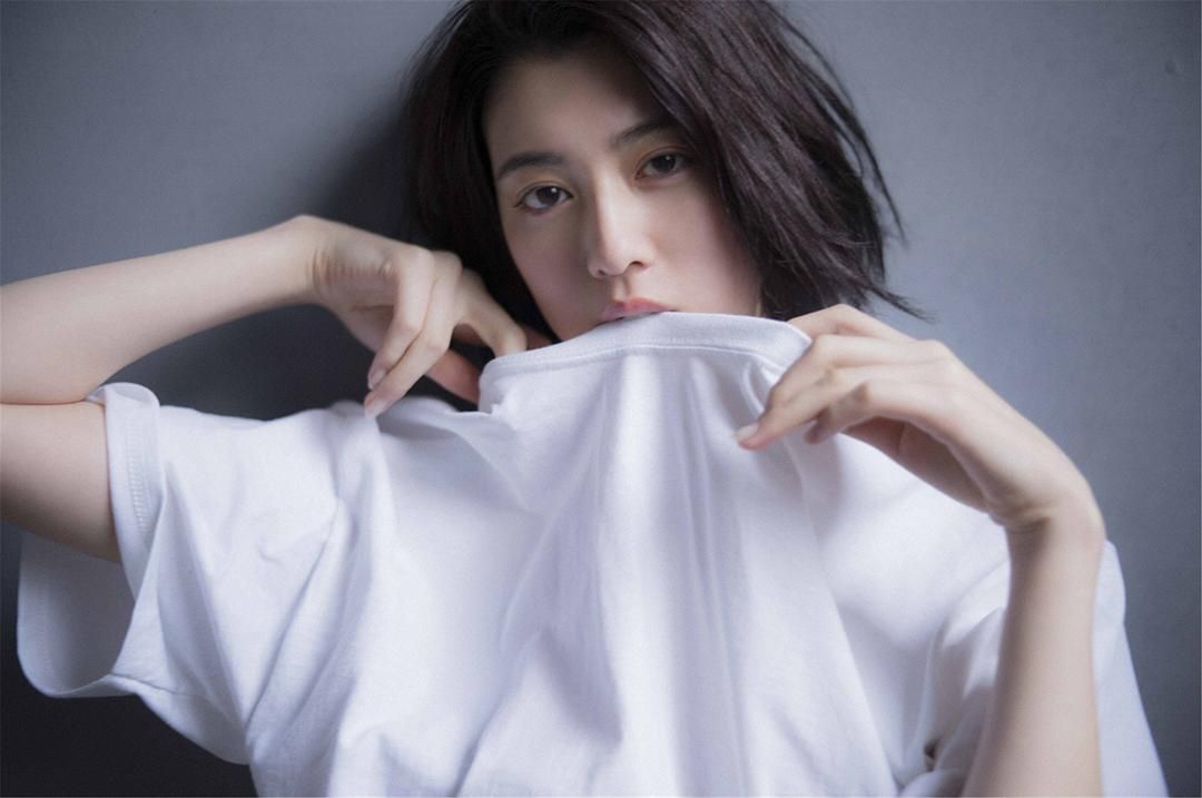 Ayaka Miyoshi HD Images/Photo Gallery Download #9569748
