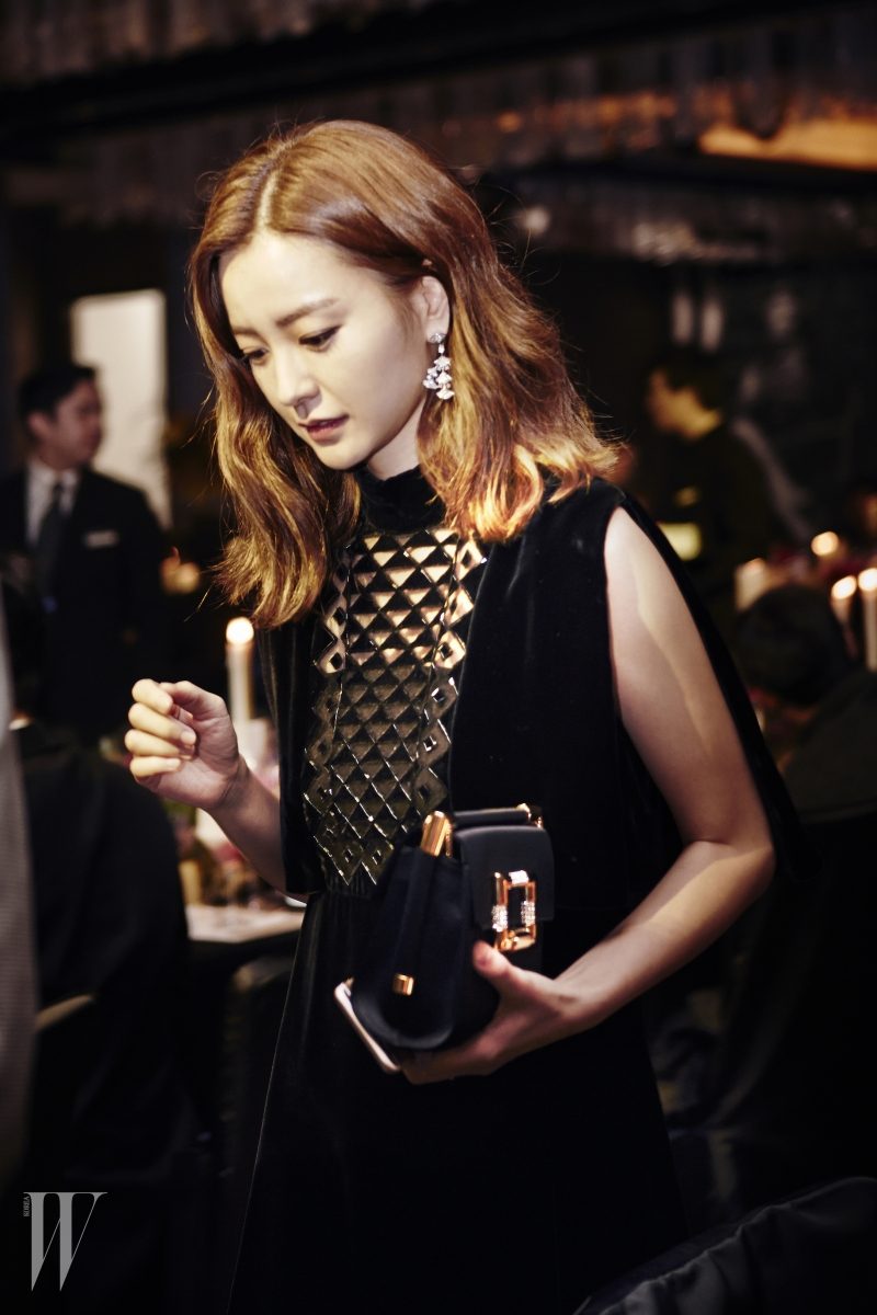 Jung Yu-mi HD Images/Photo Gallery Download #1698853